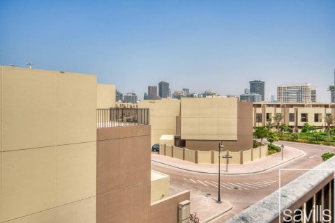 Townhouse sa Dubai Sports City, UAE 4 silid-tulugan, 388 sq.m. № 638047 - larawan 30