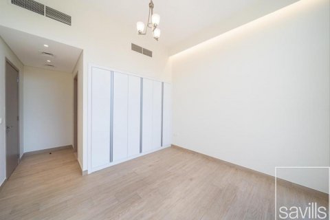 Māja Dubai Sports Cityjā, AAE 4 istabas, 208 m2 Nr. 638051 - attēls 8