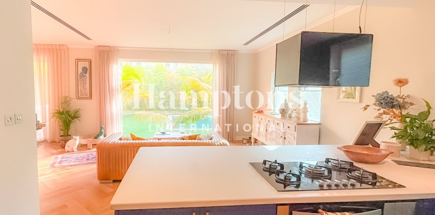 Вилла Jumeirah Park, Дубай, БАӘ-да 3 жатын бөлмелер, 510.037 м² № 714592