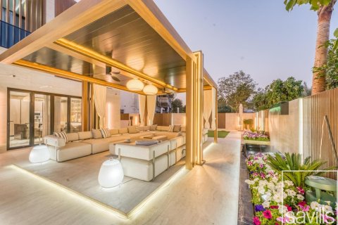 فيلا للبيع في البراري، دبي، الإمارات العربية المتحدة 4 غرفة نوم ، 1003 متر مربع ، رقم 680721 - صورة 6