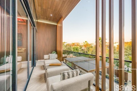 فيلا للبيع في البراري، دبي، الإمارات العربية المتحدة 4 غرفة نوم ، 1003 متر مربع ، رقم 680721 - صورة 13