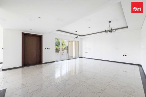 Villa itt: Dubai, EAE, 5 hálószoba, 606.9 m², azonosító: 687458 - fénykép 11