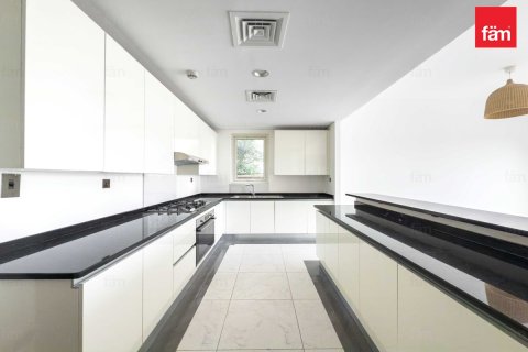 Villa itt: Dubai, EAE, 5 hálószoba, 606.9 m², azonosító: 687458 - fénykép 14