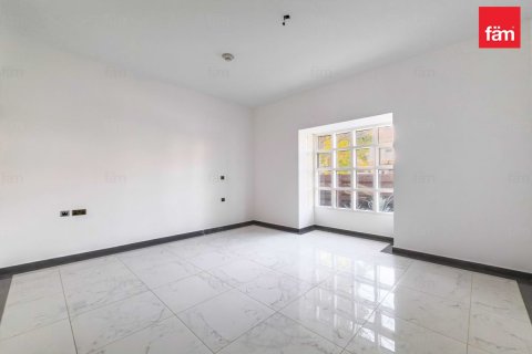 Vila v Dubai, SAE 5 spální, 606.9 m2 č. 687458