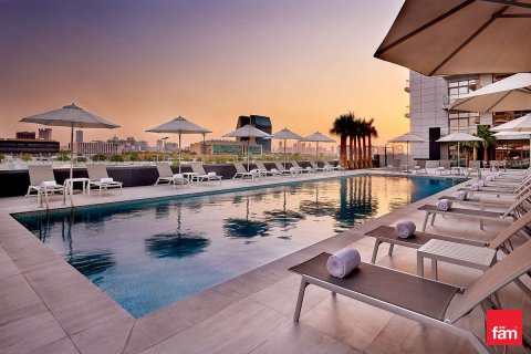 Apartmen di Al Barsha, Dubai, UAE 2 bilik tidur, 199 meter persegi № 687460 - foto 14