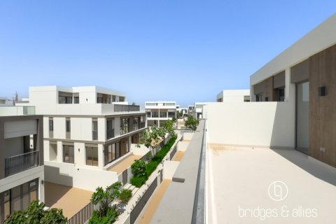 Vilă de închiriat în Dubai, EAU 4 dormitoare, 316.9 mp.  №629713 - poză 24