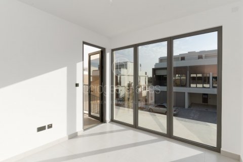 Villa til leje i Dubai, UAE 4 soveværelser, 316.8 kvm № 629715 - foto 15