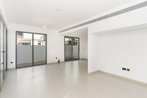 Villa til leje i Dubai, UAE 4 soveværelser, 316.8 kvm № 629715 - foto 2