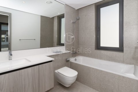 Villa til leje i Dubai, UAE 4 soveværelser, 316.8 kvm № 629715 - foto 12
