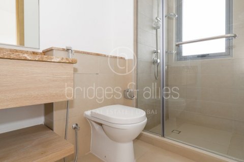 Villa para arrendamento em Dubai Hills Estate, Dubai, EAU 5 quartos, 444.1 m2 № 629714 - foto 12