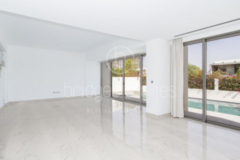 Villa para arrendamento em Dubai Hills Estate, Dubai, EAU 5 quartos, 444.1 m2 № 629714 - foto 5