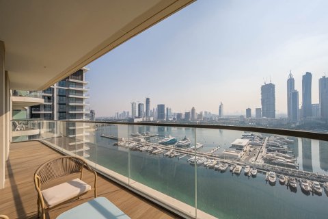 Apartment in Dubai Harbour, Dubai, UAE 3 bedrooms, 163.17 sq.m. № 750934 - photo 16