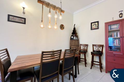 Apartment in Dubai Marina, Dubai, UAE 2 bedrooms, 139 sq.m. № 668001 - photo 5