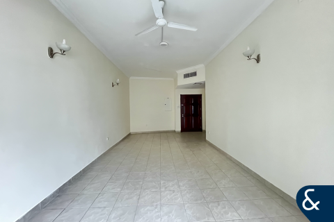 דירה להשכרה ב Dubai Marina, Dubai, איחוד האמירויות 2 חדרי שינה, 139 מ"ר, מספר 668001 - תמונה 5