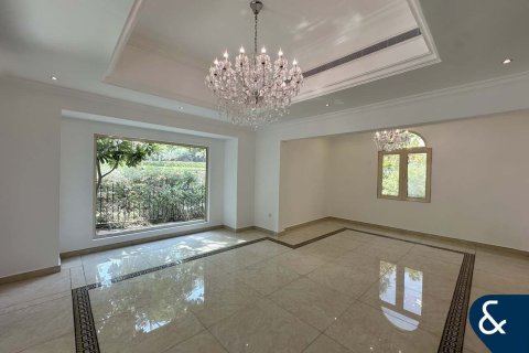 Vila di Jumeirah Islands, Dubai, UAE 4 bilik tidur, 482 meter persegi № 668012 - foto 6