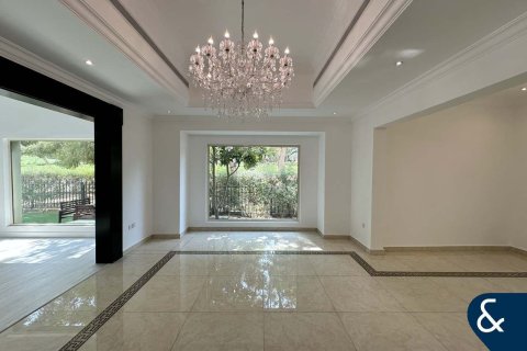 Vila di Jumeirah Islands, Dubai, UAE 4 bilik tidur, 482 meter persegi № 668012 - foto 7