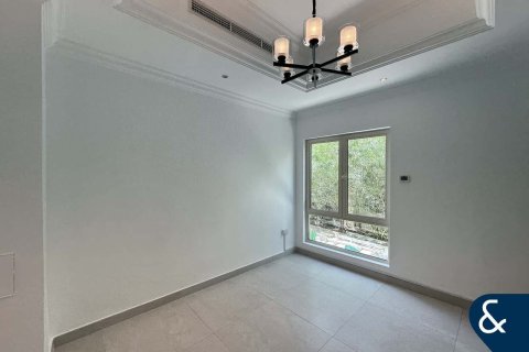 Vila di Jumeirah Islands, Dubai, UAE 4 bilik tidur, 482 meter persegi № 668012 - foto 16