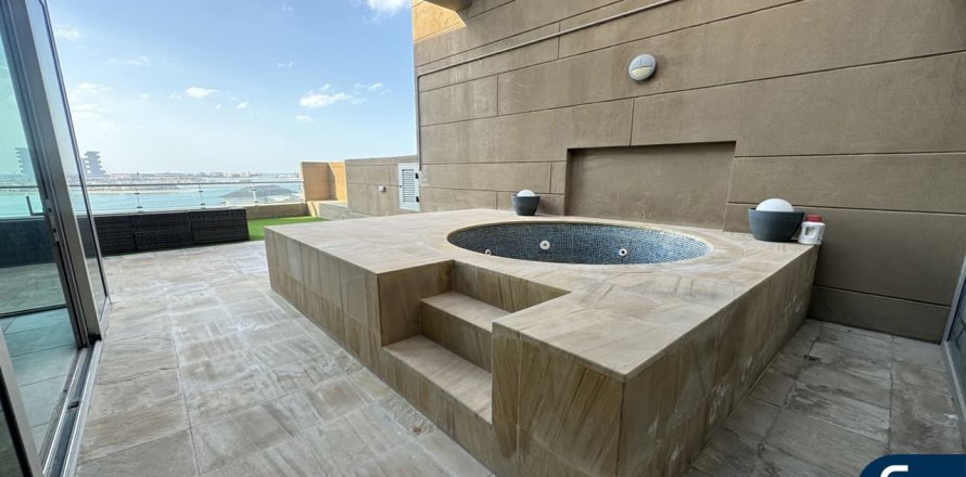 Apartament w Palm Jumeirah, Dubai, ZEA 4 sypialnie, 465 mkw. nr 671237