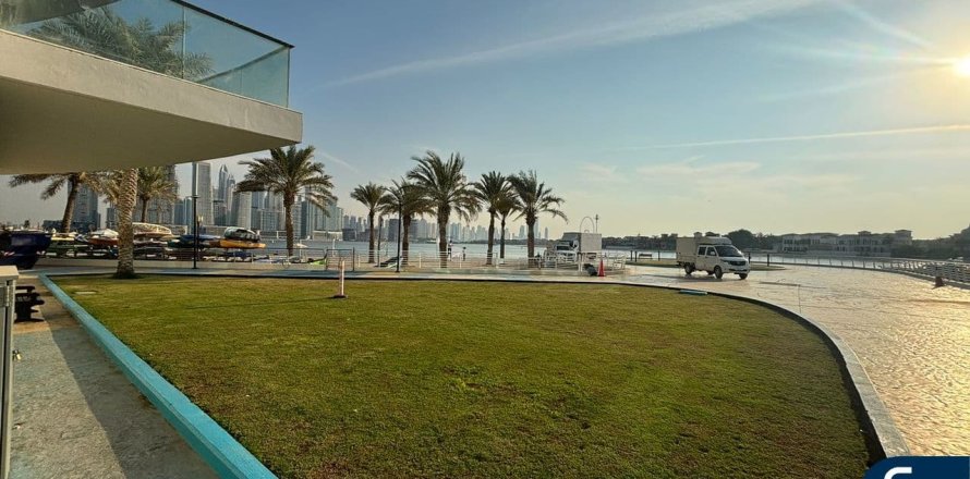 Palm Jumeirah、Dubai、UAEにあるマンション 1ベッドルーム、178 m2 No671235
