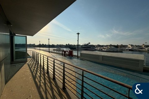 Palm Jumeirah、Dubai、UAE にあるマンション販売中 1ベッドルーム、178 m2、No671235 - 写真 16