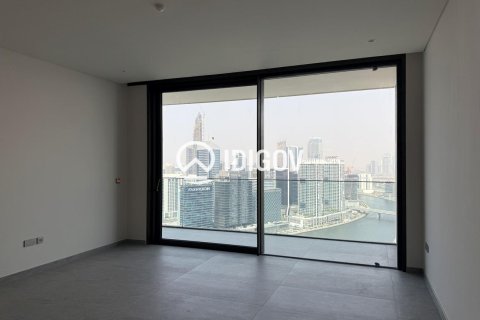Apartmen di Business Bay, Dubai, UAE 2 bilik tidur, 134.99 meter persegi № 740985 - foto 6