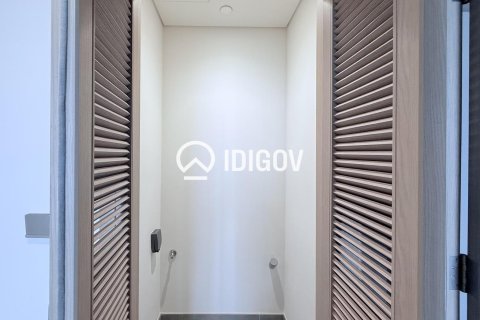 Apartmen di Business Bay, Dubai, UAE 2 bilik tidur, 134.99 meter persegi № 740985 - foto 21
