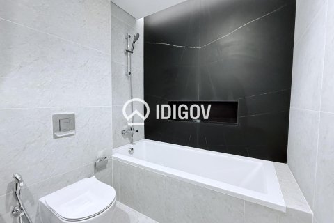 Apartmen di Business Bay, Dubai, UAE 2 bilik tidur, 134.99 meter persegi № 740985 - foto 12