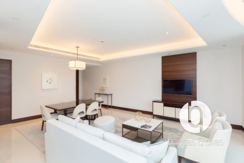Apartemen di Downtown Dubai (Downtown Burj Dubai), UEA 2 kamar tidur, 141 m2 nomor 697376 - foto 4