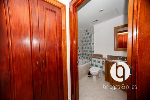 Apartment sa Old Town, Dubai, UAE 1 silid-tulugan, 86 sq.m. № 697374 - larawan 9