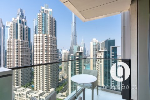 דירה להשכרה ב Downtown Dubai (Downtown Burj Dubai), Dubai, איחוד האמירויות  2 חדרי שינה, 129 מ"ר, מספר 697371 - תמונה 2