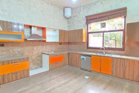 Villa à vendre à  Khuzam, Ras Al Khaimah, EAU 4 chambres, 465 m2 № 734809 - photo 8