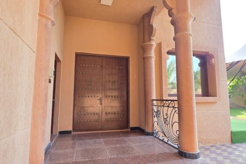 Villa à vendre à  Khuzam, Ras Al Khaimah, EAU 4 chambres, 465 m2 № 734809 - photo 17