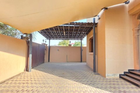 Villa à vendre à  Khuzam, Ras Al Khaimah, EAU 4 chambres, 465 m2 № 734809 - photo 18