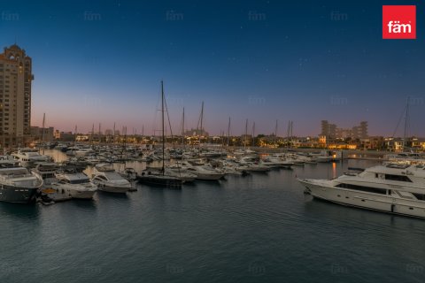 Apartament na sprzedaż w Palm Jumeirah, Dubai, ZEA 3 sypialnie, 210.5 mkw., nr 660447 - zdjęcie 3