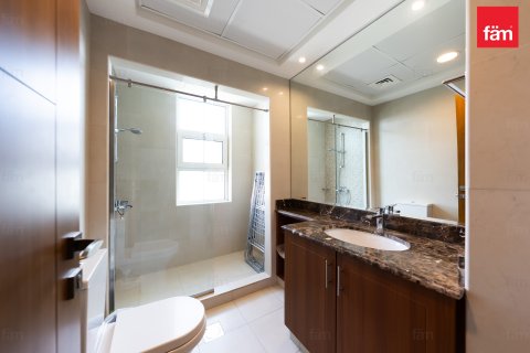 Villa till försäljning i Dubai, UAE 3 sovrum, 548.1 kvm Nr. 660464 - fotografi 25