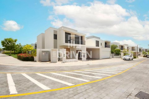 Villa til leje i Dubai Hills Estate, Dubai, UAE 3 soveværelser, 413.05 kvm № 745113 - foto 26