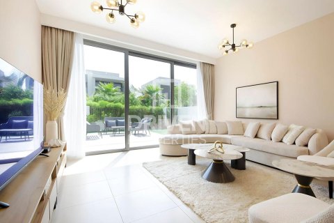 Villa til leje i Dubai Hills Estate, Dubai, UAE 3 soveværelser, 413.05 kvm № 745113 - foto 2