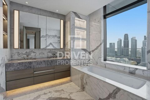 Penthouse à louer à Downtown Dubai (Downtown Burj Dubai), Dubai, EAU 4 chambres, 480.87 m2 № 745115 - photo 19