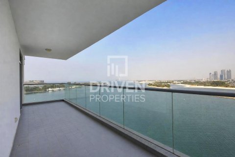 Appartement à louer à Palm Jumeirah, Dubai, EAU 2 chambres, 187.48 m2 № 745140 - photo 1