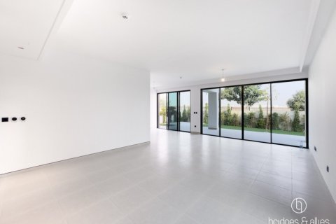 Willa do wynajęcia w Dubai, ZEA 5 sypialnie, 520.1 mkw., nr 669125 - zdjęcie 2