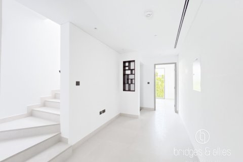Villa uthyres i Dubai, UAE 4 sovrum, 219.5 kvm Nr. 669122 - fotografi 7
