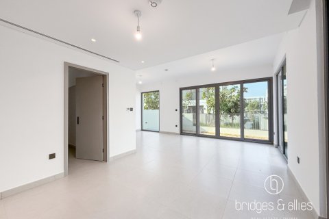 Villa uthyres i Dubai, UAE 4 sovrum, 219.5 kvm Nr. 669122 - fotografi 4