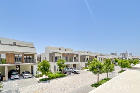 Villa uthyres i Dubai, UAE 4 sovrum, 219.5 kvm Nr. 669122 - fotografi 16