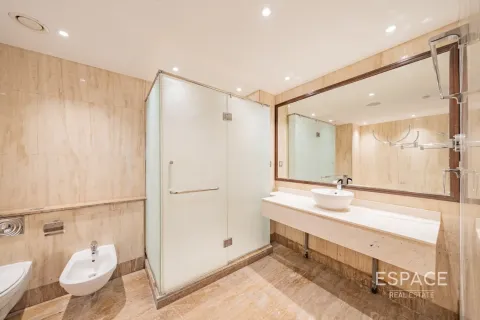 Dzīvoklis Jumeirah Lake Towers, Dubaijā, AAE 5 istabas, 573 m2 Nr. 661013 - attēls 14