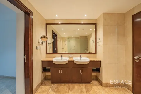 Dzīvoklis Jumeirah Lake Towers, Dubaijā, AAE 5 istabas, 573 m2 Nr. 661013 - attēls 9