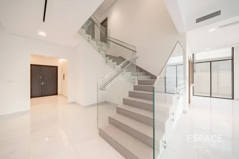 Vilă de vânzare în Al Furjan, Dubai, EAU 5 dormitoare, 425 mp.  №661009 - poză 4