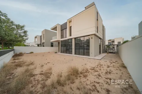 Vilă de vânzare în Al Furjan, Dubai, EAU 5 dormitoare, 425 mp.  №661009 - poză 2