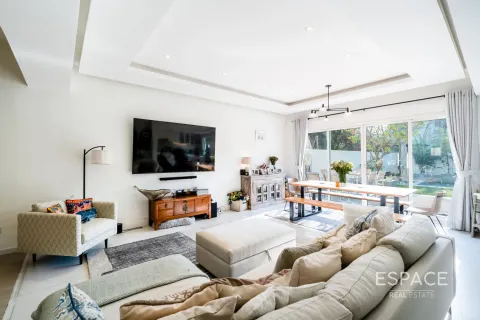 Vilă de vânzare în The Springs, Dubai, EAU 3 dormitoare, 228 mp. №661012 - poză 3