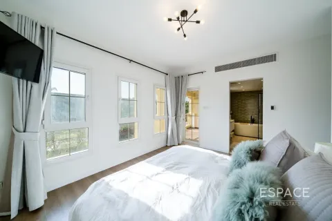 Vilă de vânzare în The Springs, Dubai, EAU 3 dormitoare, 228 mp. №661012 - poză 13