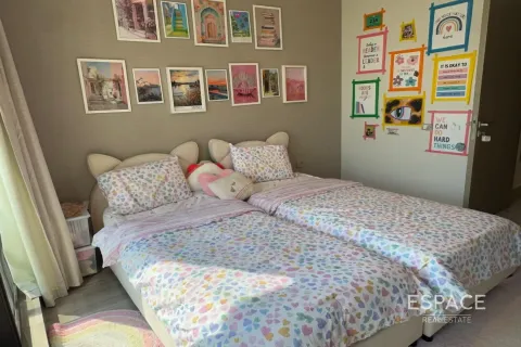 Rekkehus til salgs i DAMAC Hills (Akoya by DAMAC), Dubai, Emiratene 4 soverom, 185 kvm Nr. 661011 - Foto 4